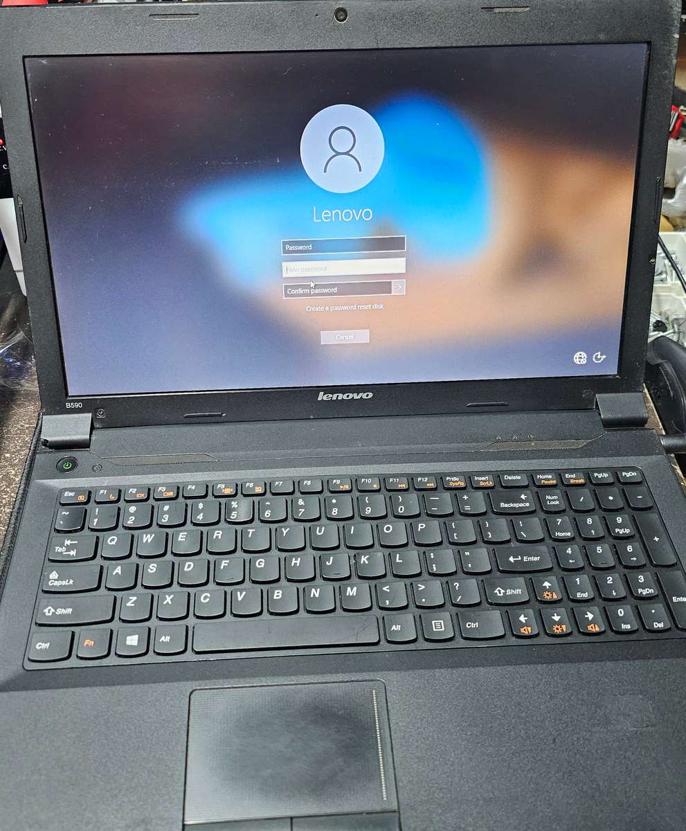 Lenovo B590 i5-3230m 4GB RAM 36GB msata - needs new keyboard and battery
