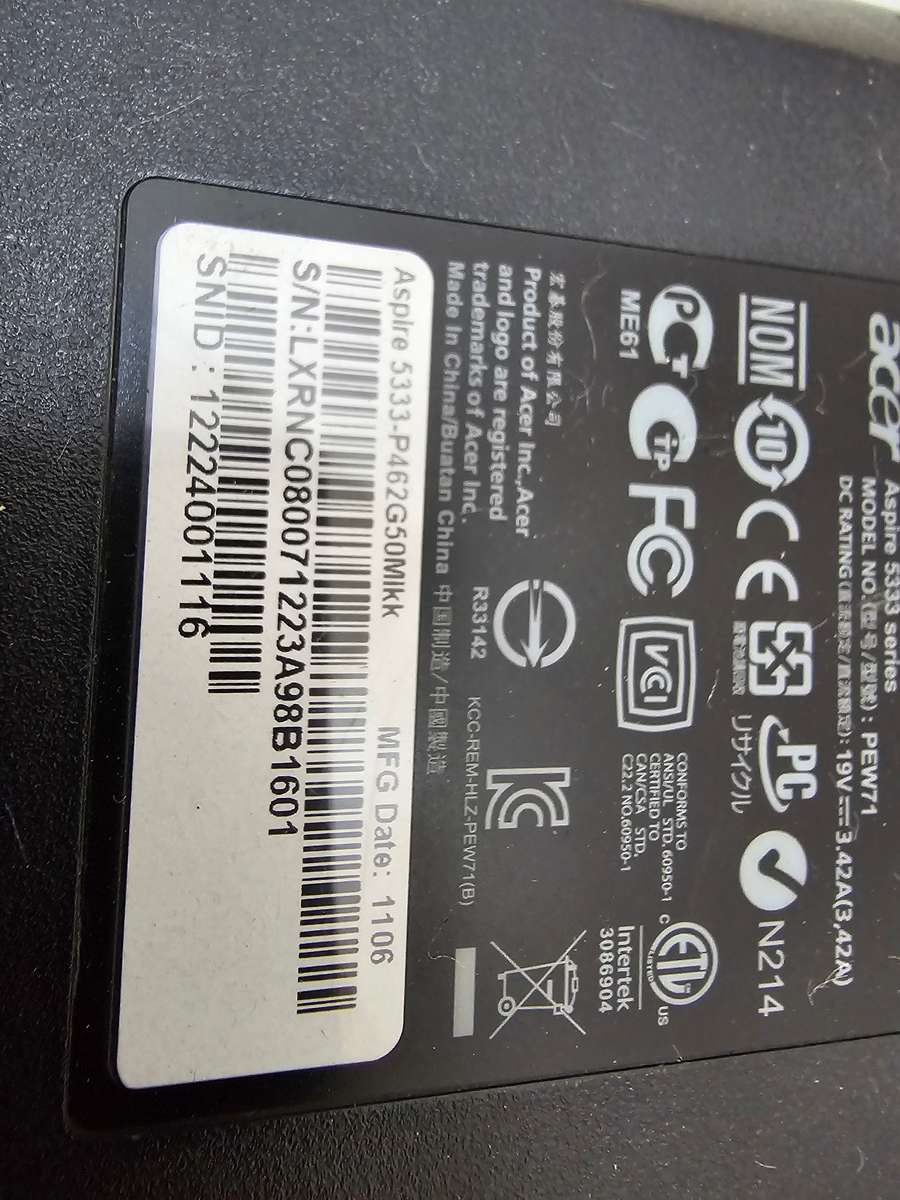 3 x Acer Aspire laptops - Spares or repairs