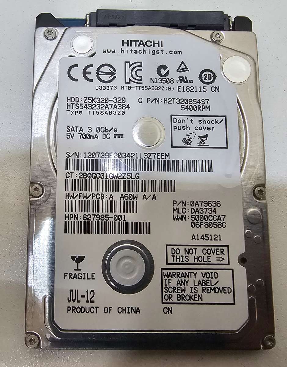 Lenovo G500 - Intel CPU - 320GB HDD - 2GB RAM - No screen or battery - Spares or Repairs