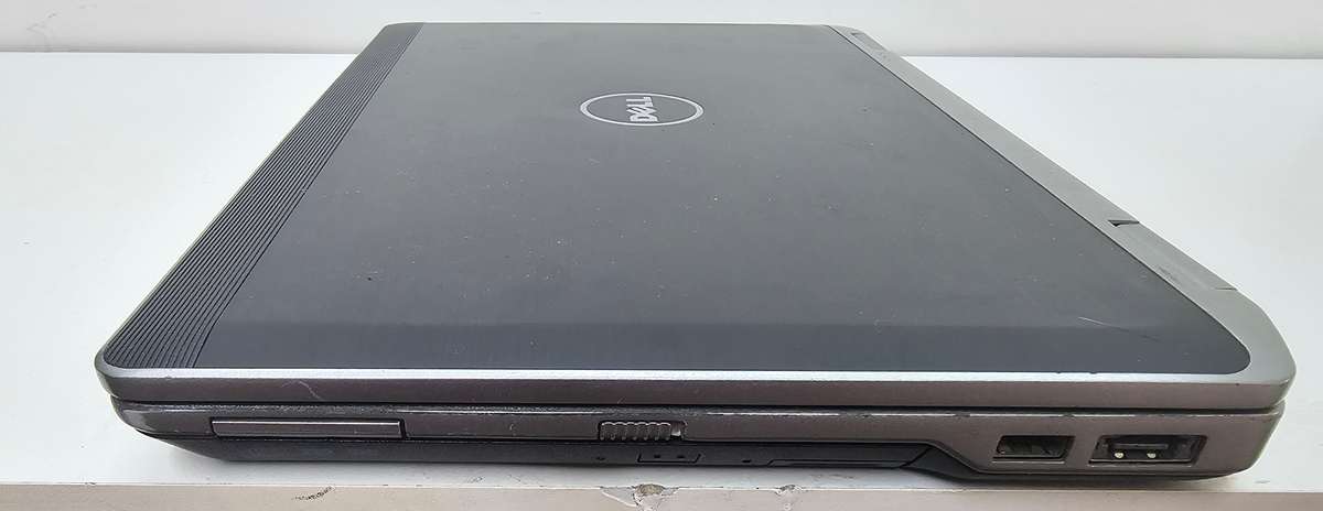 Dell Latitude E6330 i5-3340M 4GB RAM 500GB HDD - Screen damaged, needs new battery