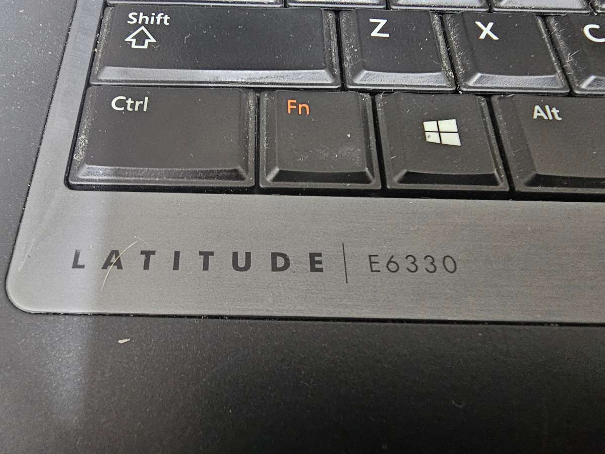 Dell Latitude E6330 i5-3340M 4GB RAM 500GB HDD - Screen damaged, needs new battery