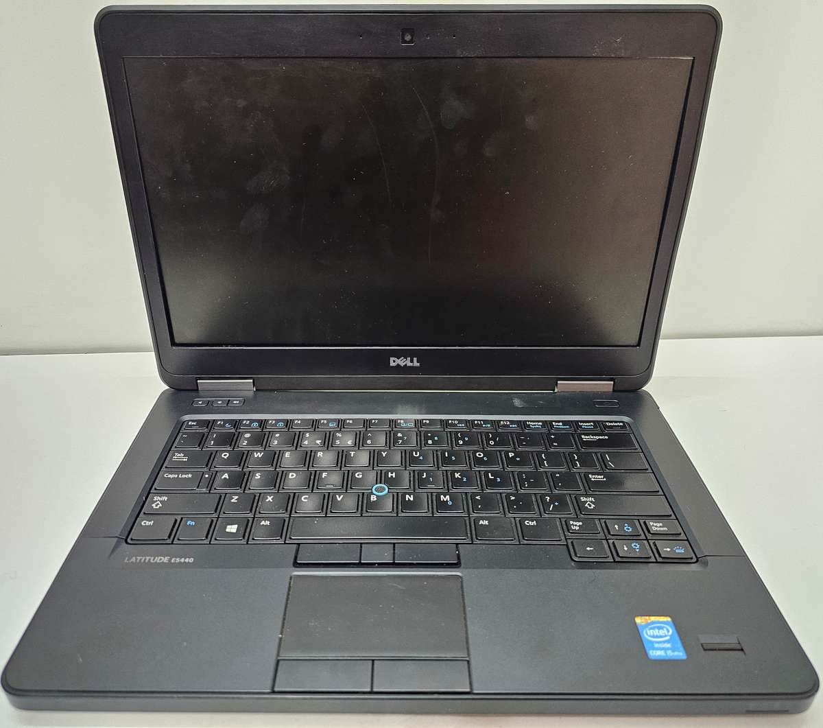 Dell Latitude E5540 i5-4310U 2GB RAM - Spares or Repairs