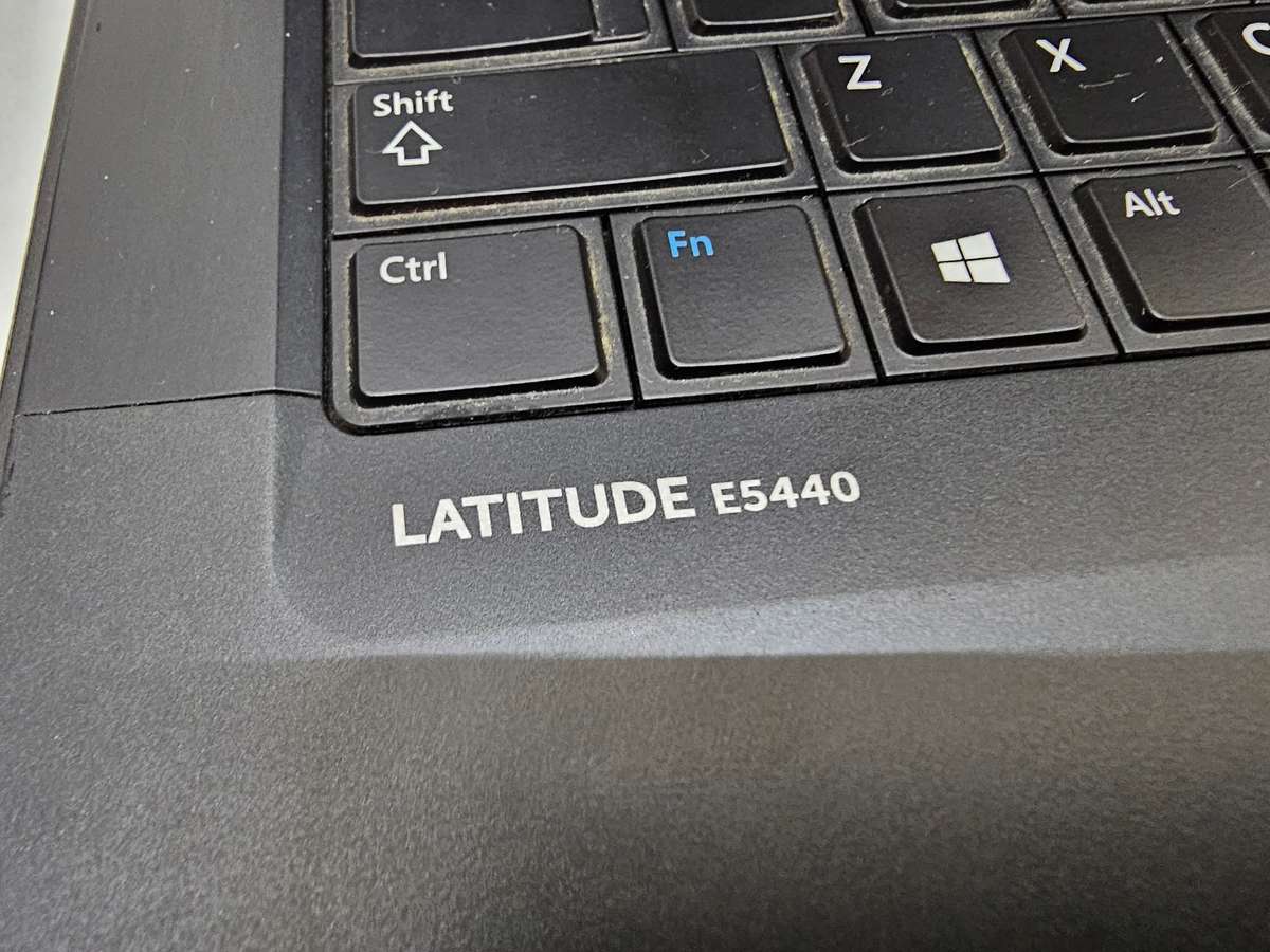 Dell Latitude E5440 i5-4310U - Spares or repairs