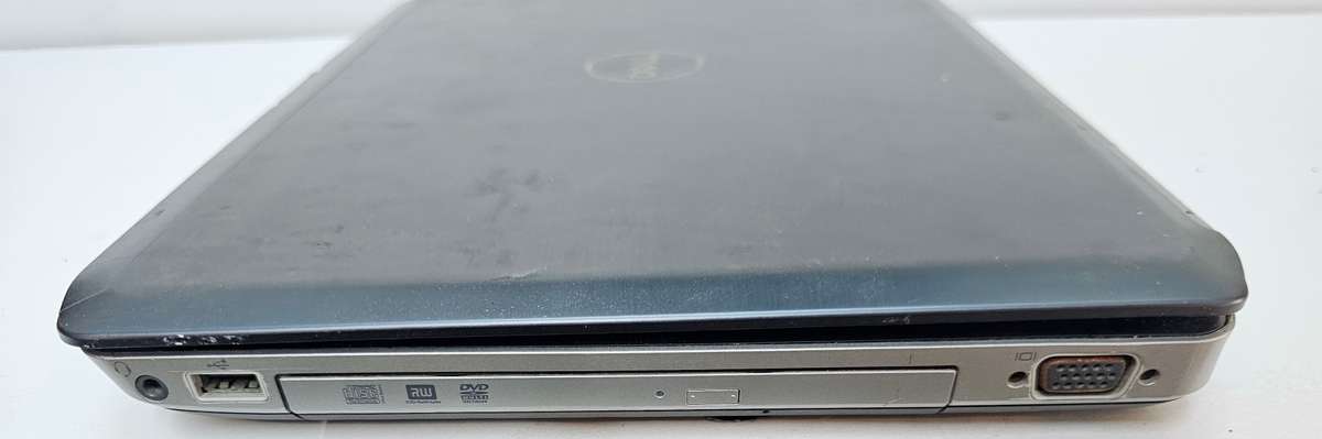 4 x Dell Latitude E5420 i5-2430M - 3 working - 1 not working - All sold as spares or repairs