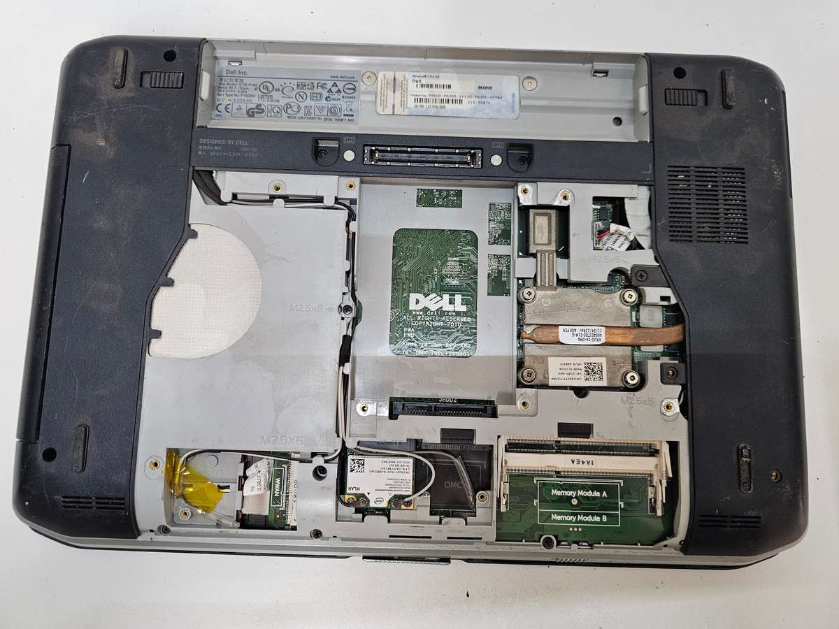 4 x Dell Latitude E5420 i5-2430M - 3 working - 1 not working - All sold as spares or repairs