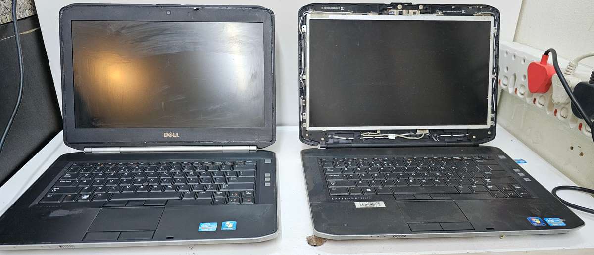 4 x Dell Latitude E5420 i5-2430M - 3 working - 1 not working - All sold as spares or repairs