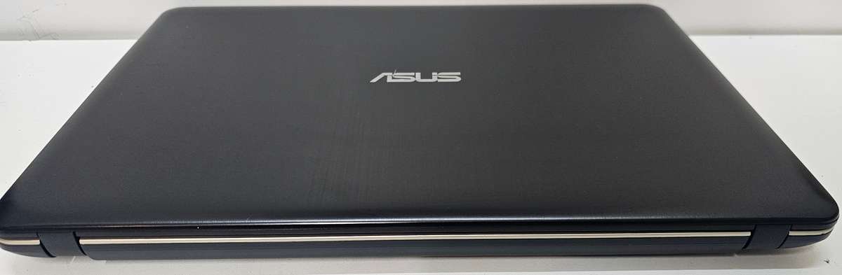 Asus SonicMaster F540L i3-5005U 4GB RAM 1TB HDD