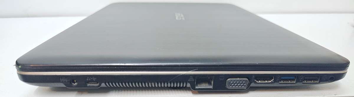 Asus SonicMaster F540L i3-5005U 4GB RAM 1TB HDD