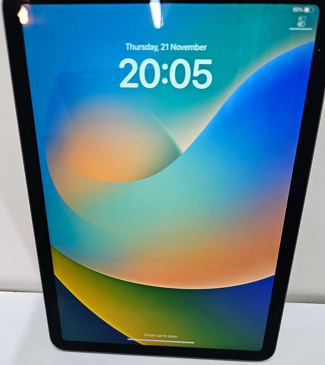 iPad Air 4th Gen 64GB Wi-Fi only