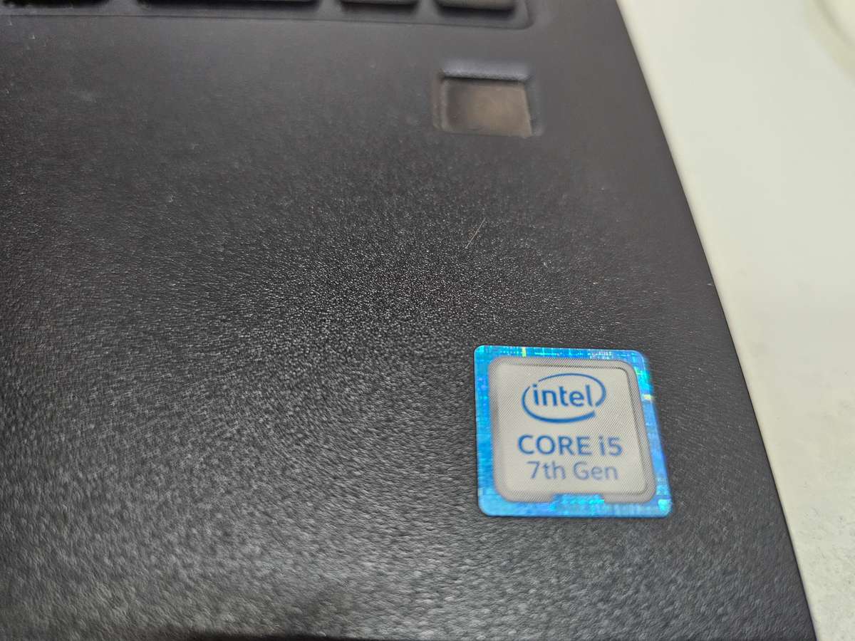 Dell Latitude 3580 i5-7200 8GB RAM 256GB SSD