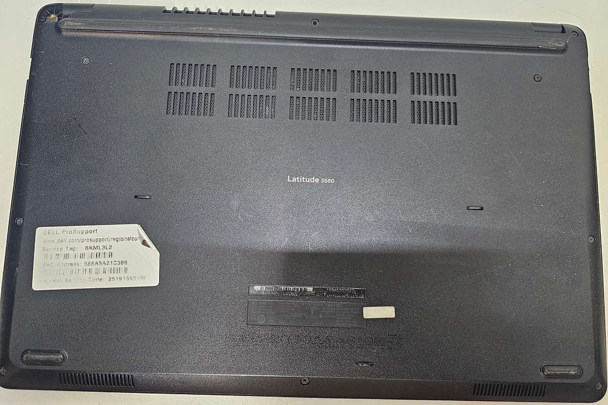 Dell Latitude 3580 i5-7200 8GB RAM 256GB SSD