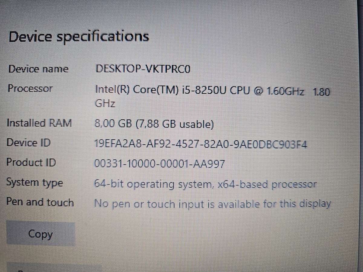 Asus Vivobook i5-8250U 8GB RAM 256GB SSD