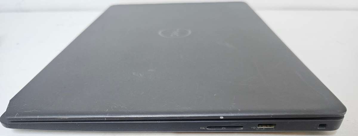 Dell Inspiron 15 3000 - AMD Athlon 3050U 4GB RAM 256GB Nvme SSD - Screen bezel missing - No battery