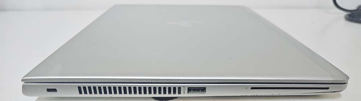 HP Elitebook 830 G5 i7-8550U 8GB RAM 256GB Nvme SSD - Spares or Repairs