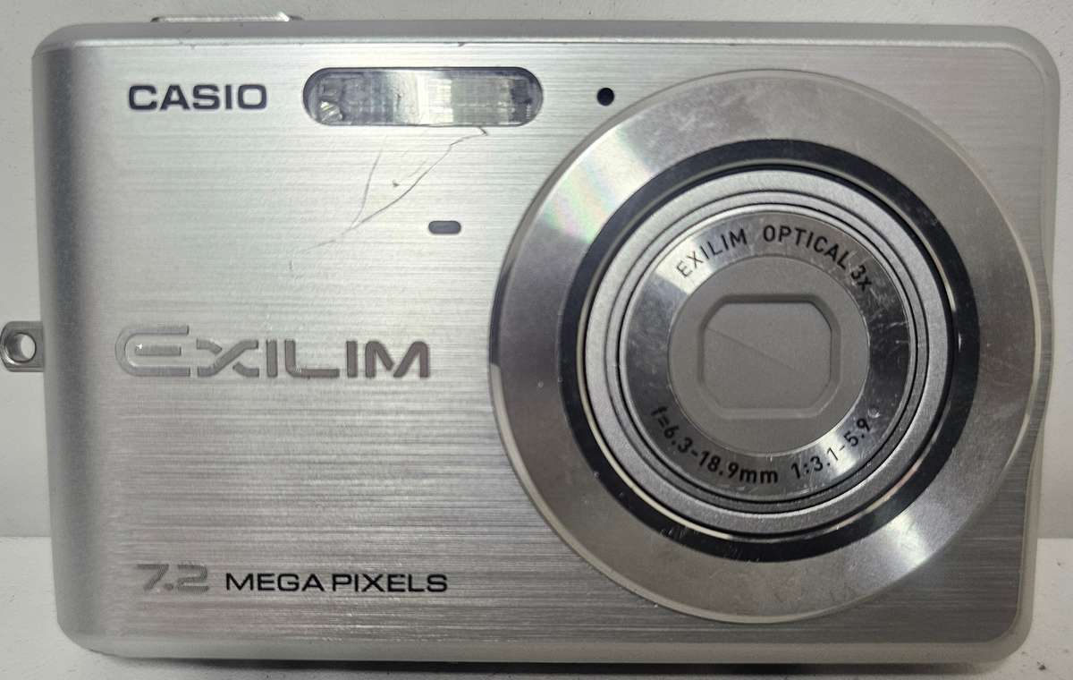 Casio digital camera ! Untested!