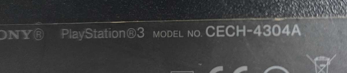 Playstation 3 Super Slim !Spares or Repairs!