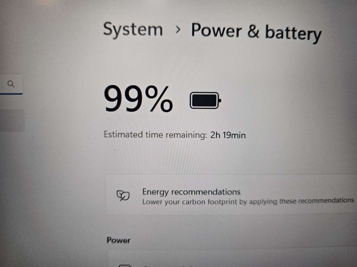 Acer Aspire 5 - i5-1235U (12th gen) 8GB RAM 512GB NVMe SSD  ! 1 x Faulty USB port!