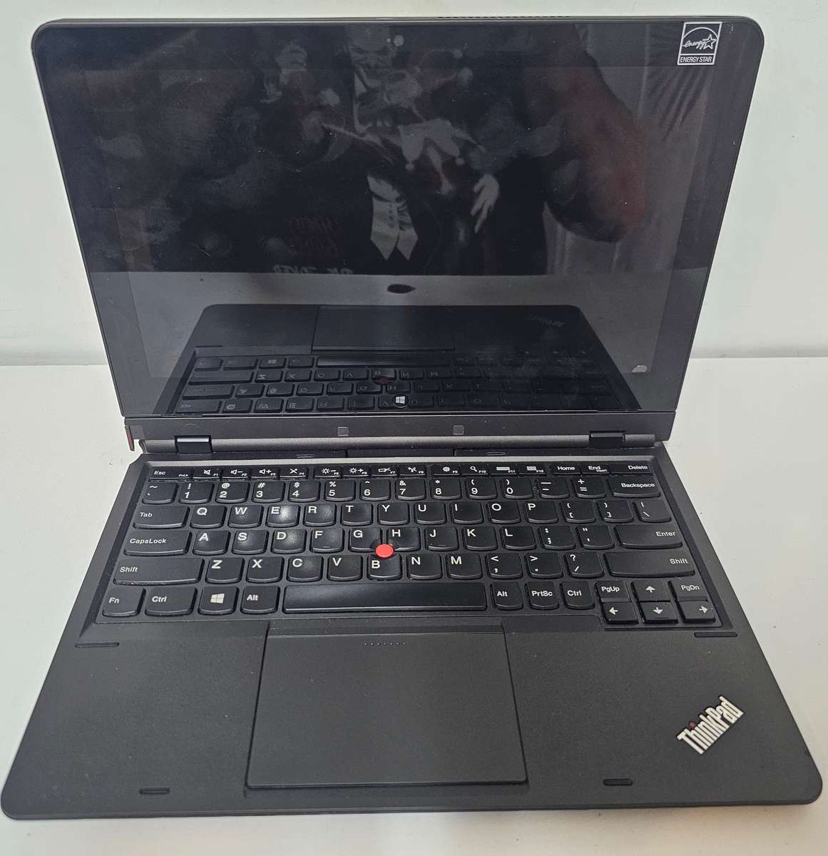 Lenovo ThinkPad Helix 2-in-1 Dead Laptop No Display Sold As Is