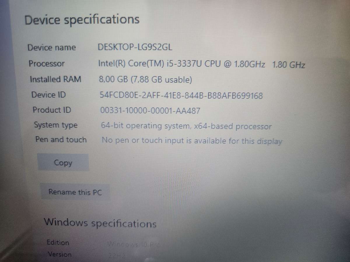 Dell Inspiron 15 with Core i5, 8GB RAM, 750GB HDD  for spares or repairs
