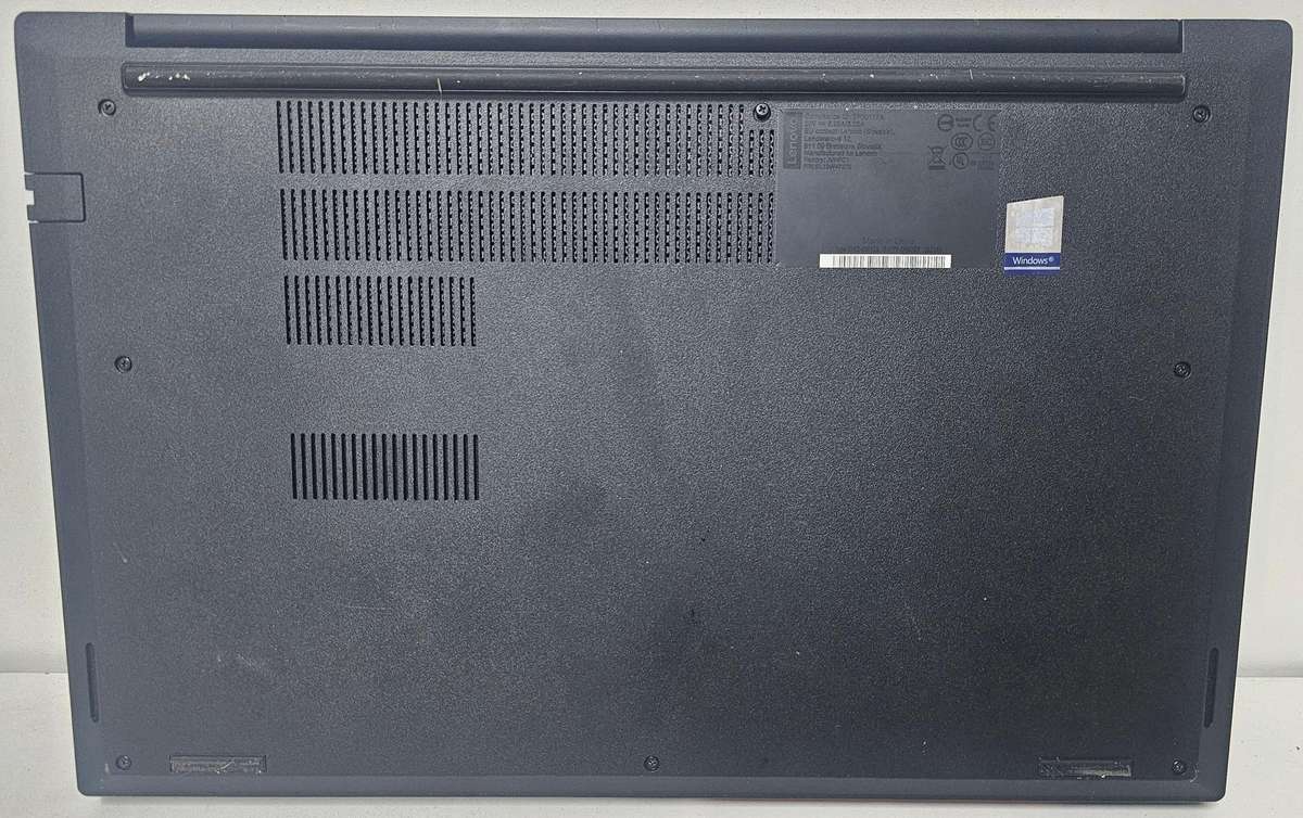 Lenovo ThinkPad E15 Gen 1  Intel i5  8GB RAM  256GB SSD  AS-IS