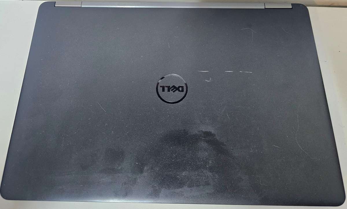 Dell Latitude E5400 - Non-working laptop for parts or repair