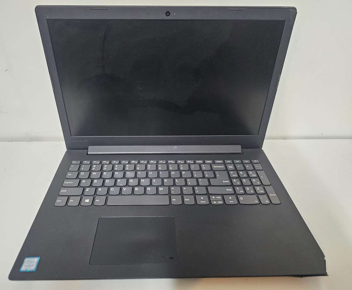 Lenovo IdeaPad 130-15IKB i5 laptop  for spares or repairs, cracked screen, powers on, no display