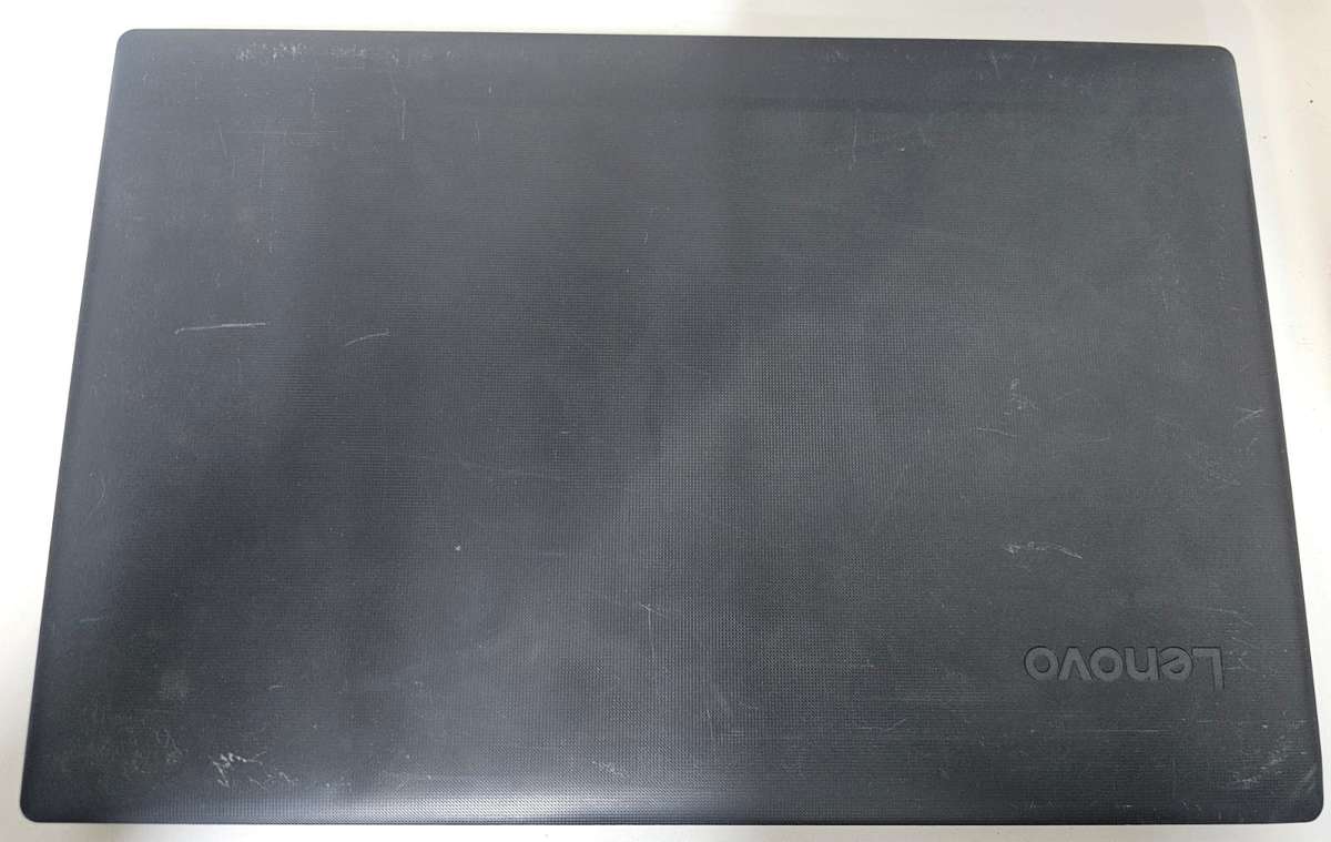 Lenovo IdeaPad 130-15IKB i5 laptop  for spares or repairs, cracked screen, powers on, no display