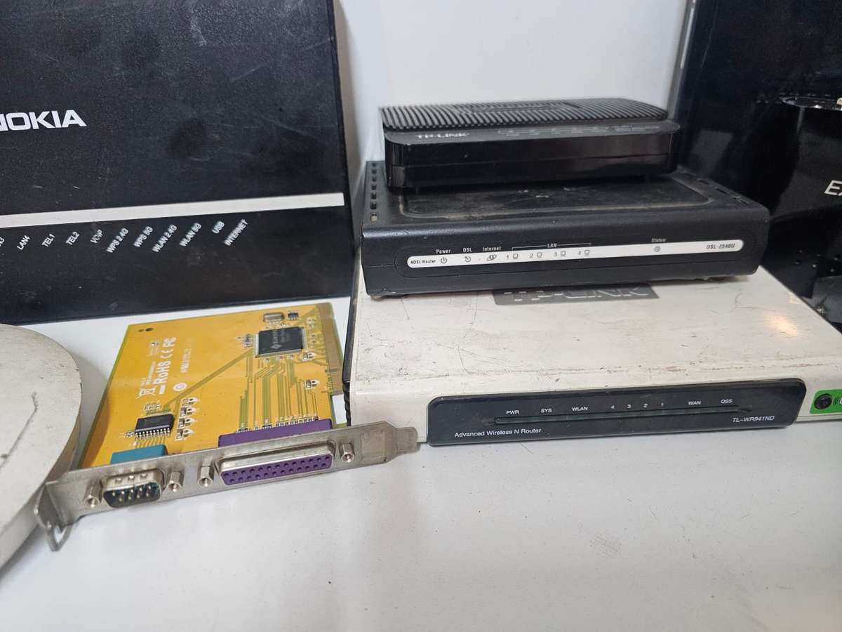 Mixed Electronics Lot  Routers  TV Box  Extenders  Ubiquiti UFOs   Untested