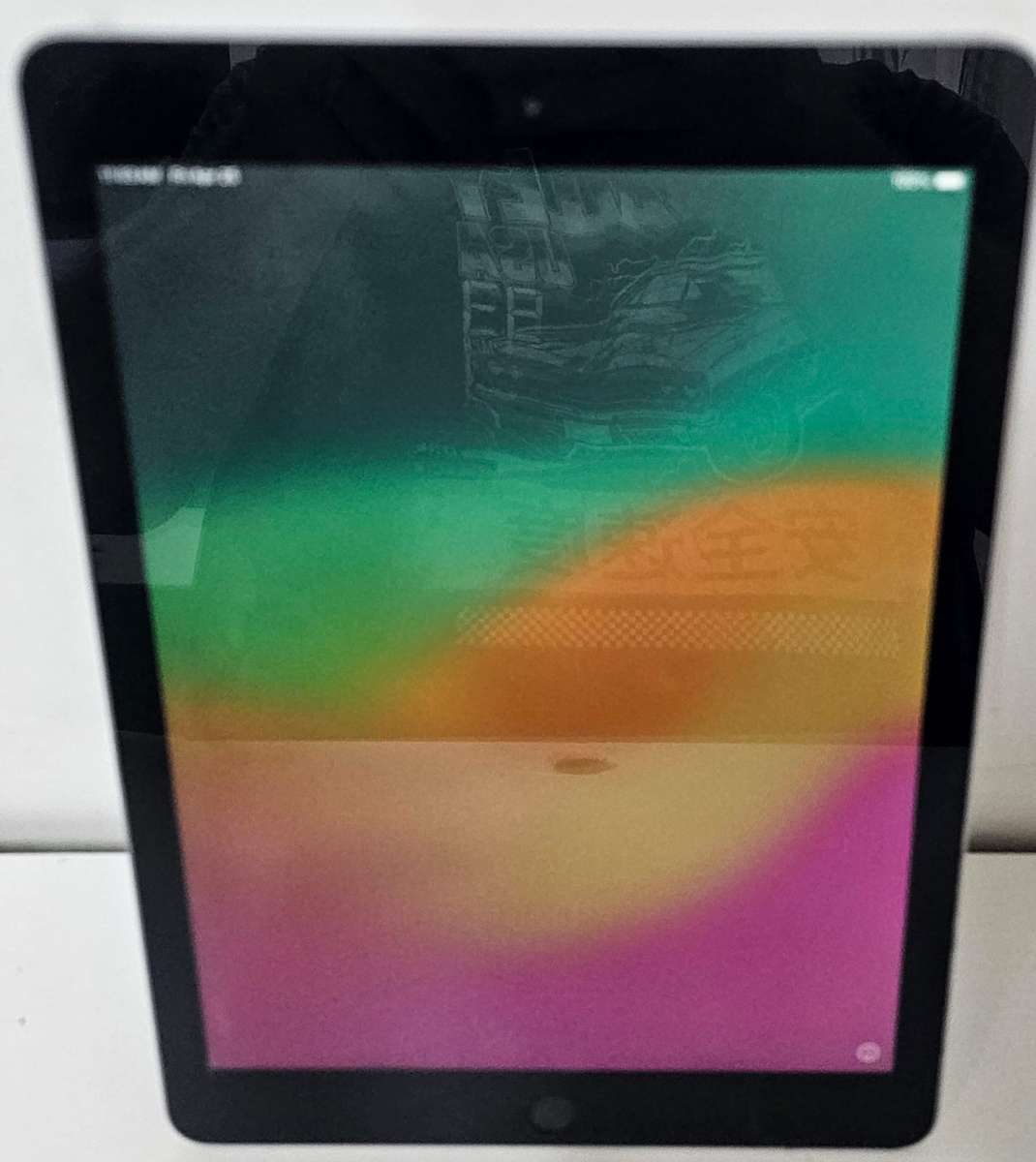 iPad 6th Gen A1893  For Spares or Repairs