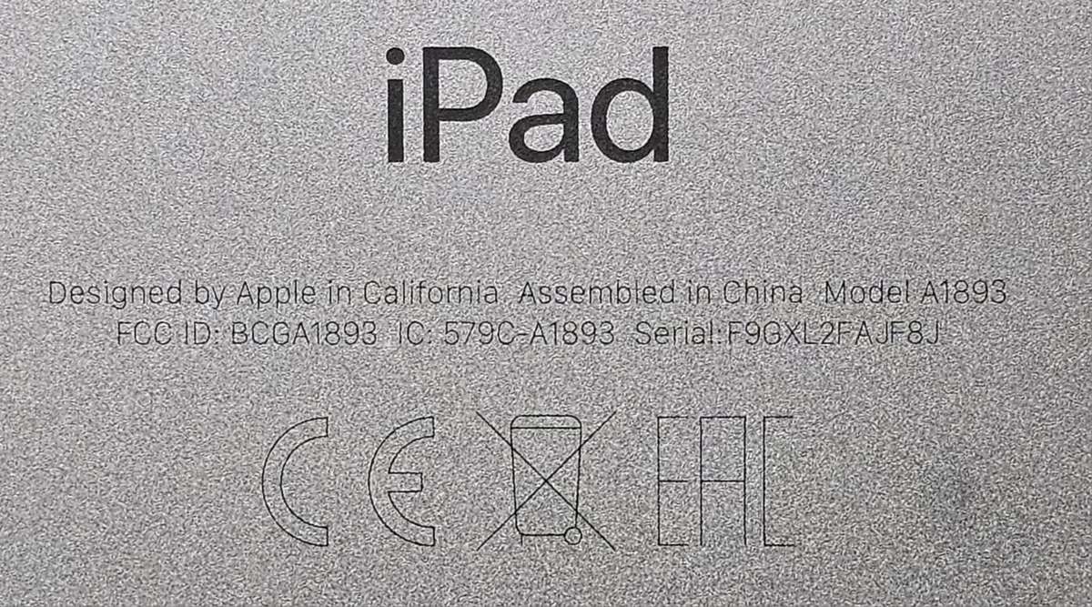 iPad 6th Gen A1893  For Spares or Repairs