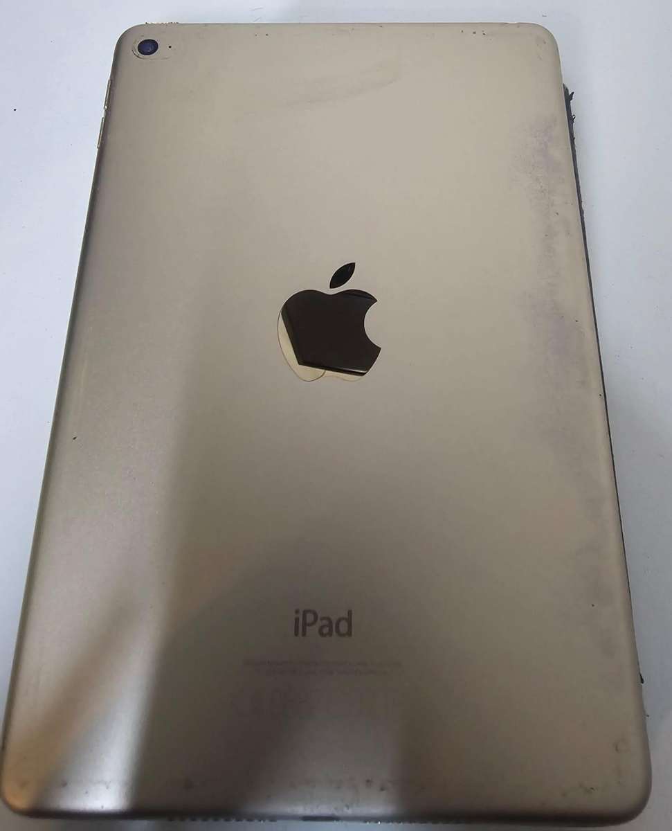 iPad Mini 4  128GB Wi-Fi  Gold  Works Great!