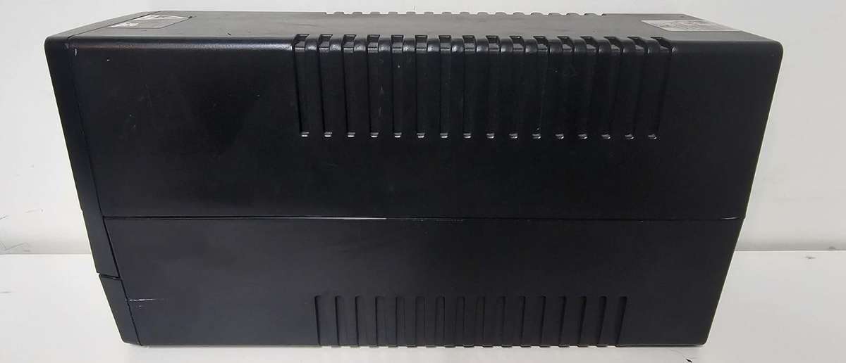 RCT 850VA UPS  FOR SPARES OR REPAIRS