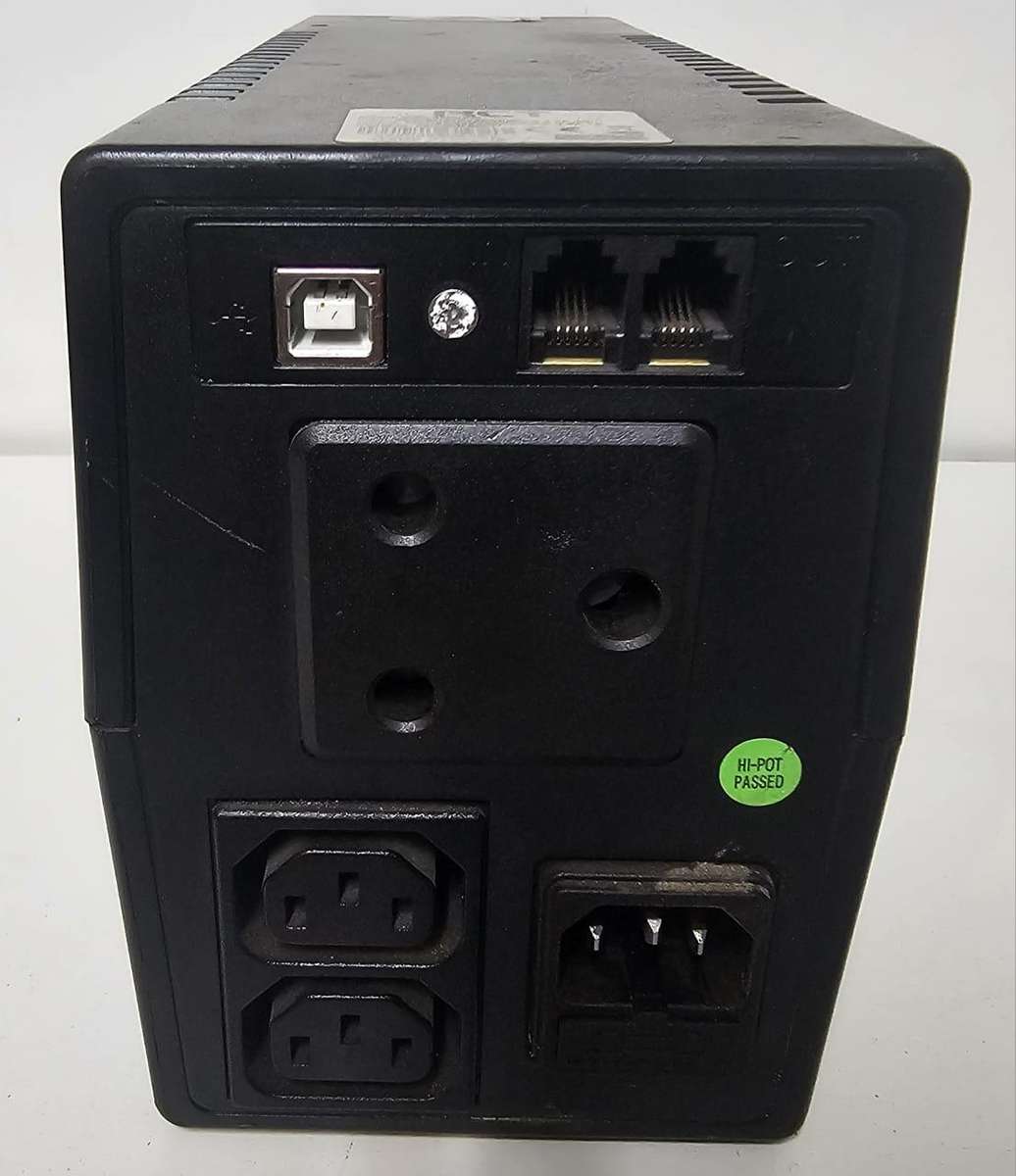 RCT 850VA UPS  FOR SPARES OR REPAIRS