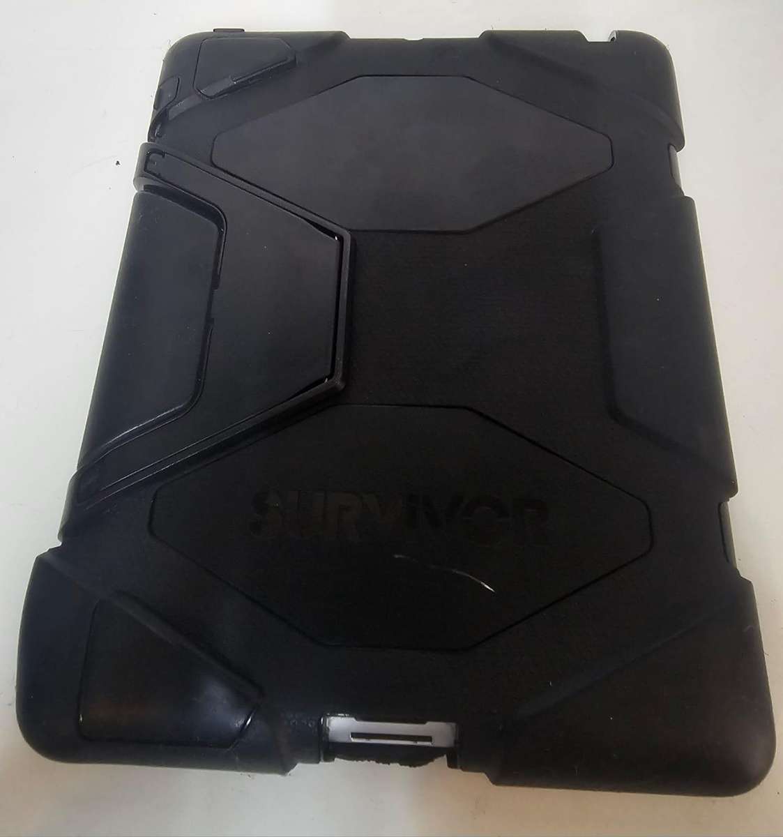 Lot of 2  "Vintage" Apple iPads  Sold As-Is for Spares or Repairs