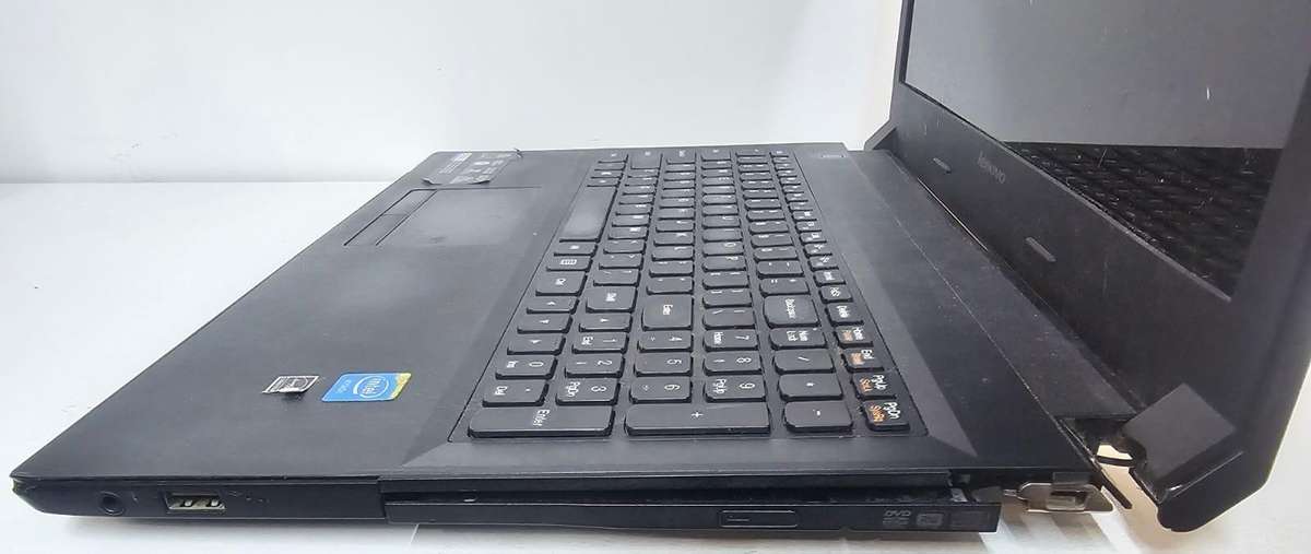 Lenovo B50-30 15.6" Laptop  For Spares or Repairs