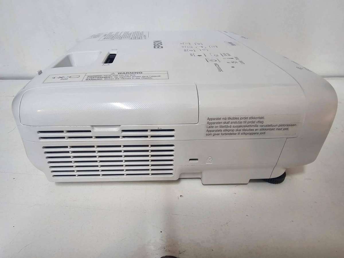 Epson EB-X49 Projector  Original Remote + Cables  Low Lamp Hours