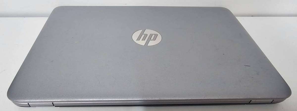 HP EliteBook 820 G4  Core i5 7th Gen  for spares or repairs