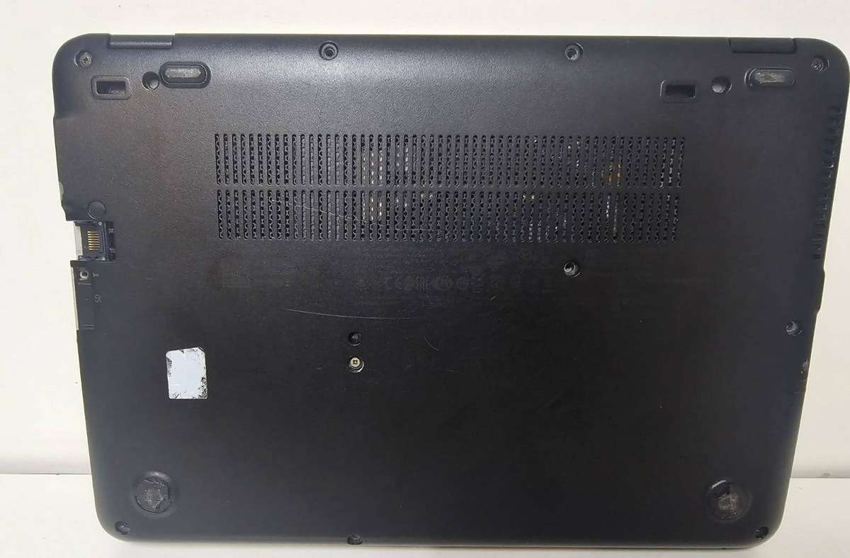 HP EliteBook 820 G4  Core i5 7th Gen  for spares or repairs