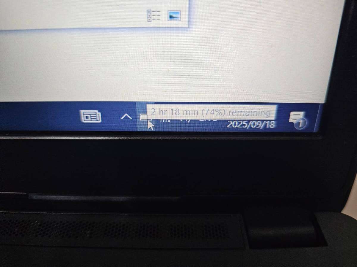 Dell Latitude 3580 i5-7200U / 16GB RAM / 250GB SSD