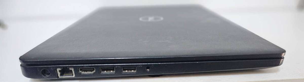 Dell Latitude 3580 i5-7200U / 16GB RAM / 250GB SSD