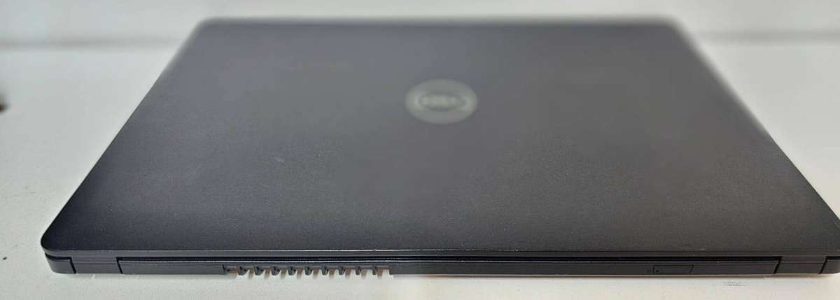 Dell Latitude 3580 i5-7200U / 16GB RAM / 250GB SSD