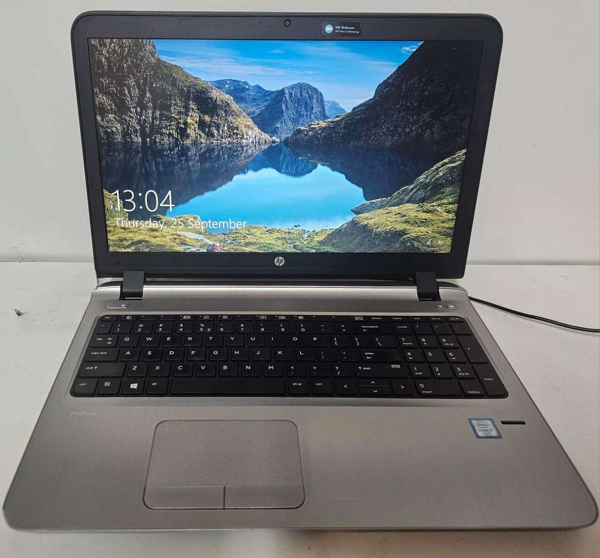 HP ProBook 450 G3  i7-6500U / 16GB RAM / 256GB SSD / 15.6" / Intel HD 520