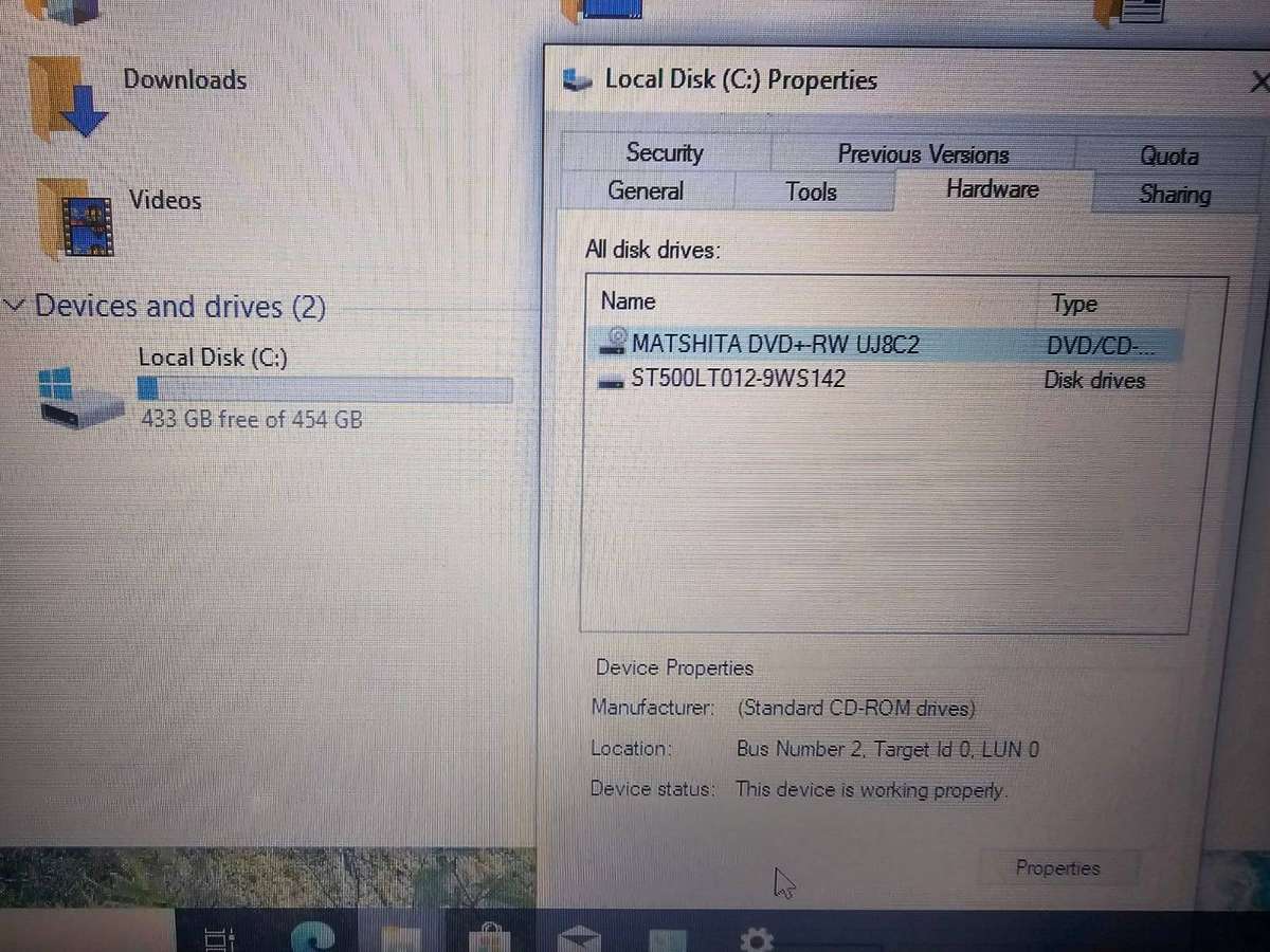 Dell Vostro 2521  i5-3337U / 4GB RAM / 500GB HDD / 15.6"  Needs New Battery No Charger