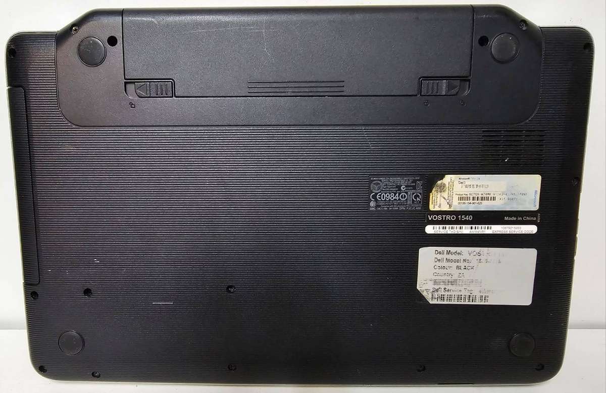 Dell Vostro 1540  i3-380M / 4GB RAM / 500GB HDD / Needs New Battery / No charger