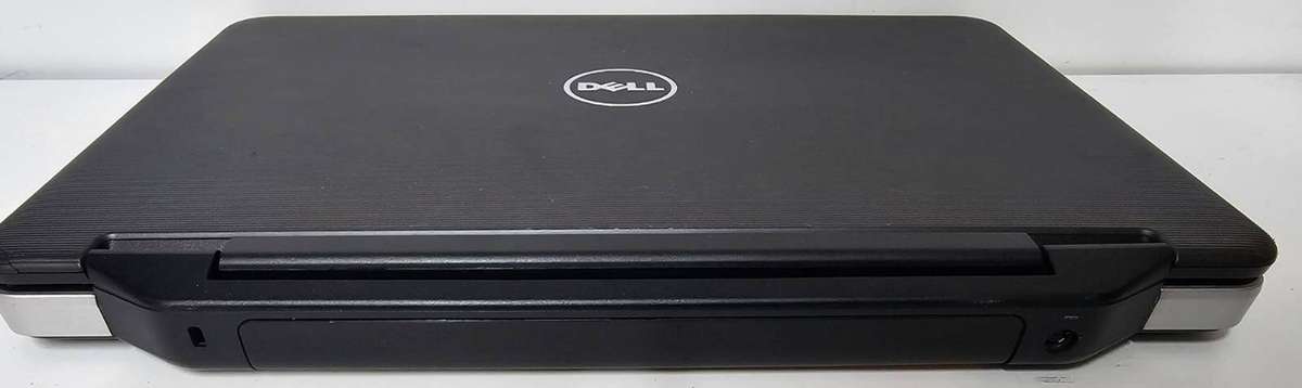 Dell Vostro 2520  i5-3210M / 4GB RAM / 500GB HDD / No Charger
