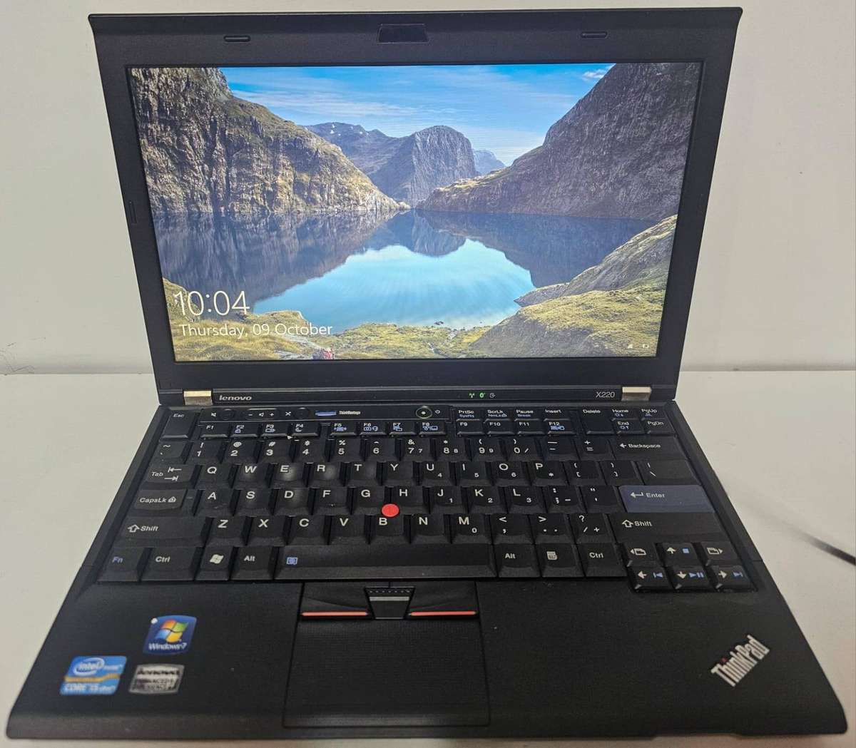 Lenovo ThinkPad X220  i5-2520M / 6GB RAM / 120GB SSD / 12.5" HD / Needs New Battery