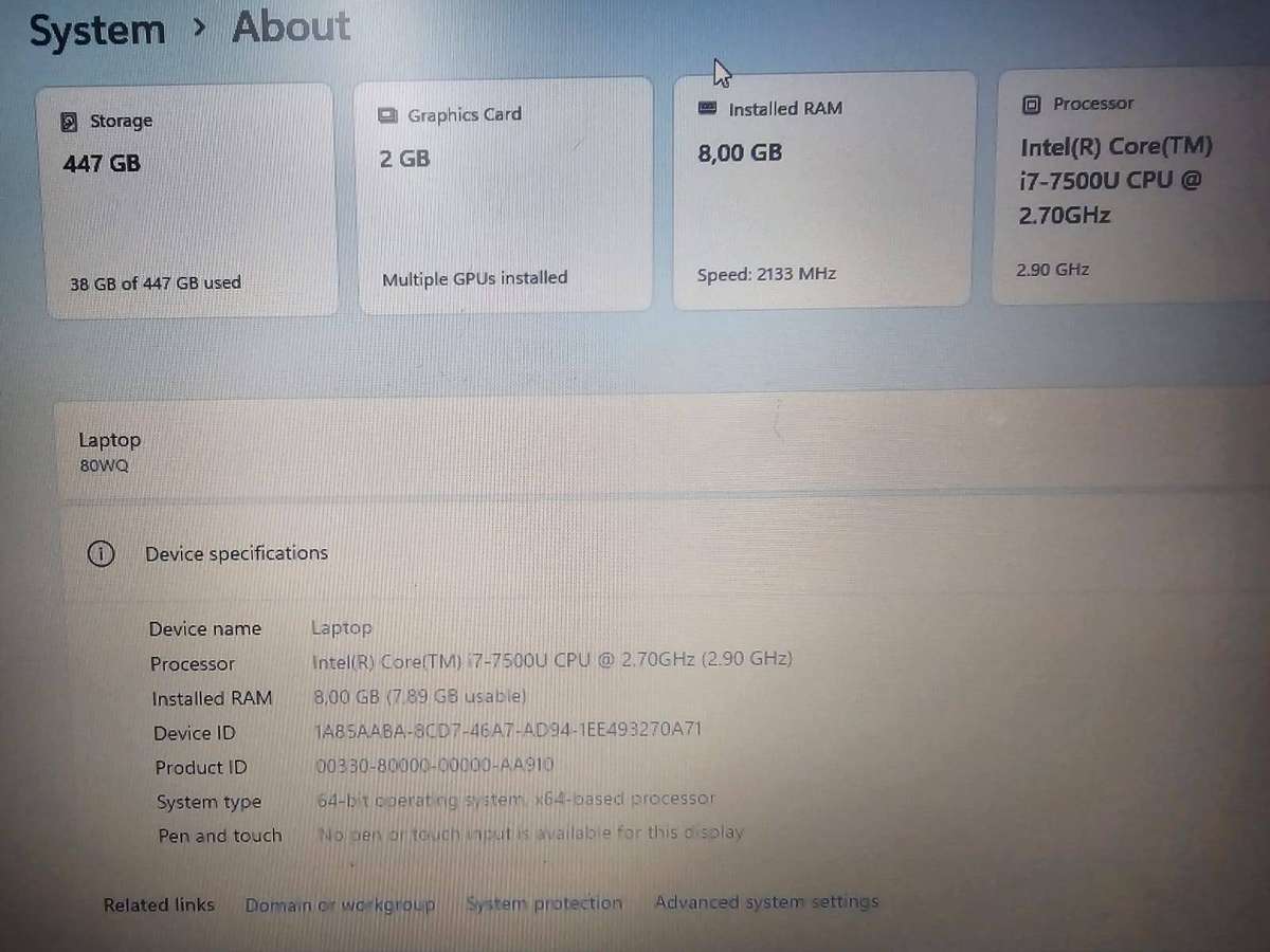 Lenovo V110-15ISK  i7-7500U / 8GB RAM / 480GB SSD / AMD R5 M330 2GB Graphics / 15.6" HD