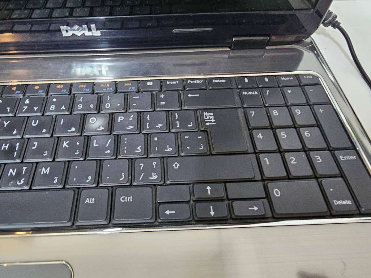 Dell Inspiron N5010  i5-450M / 4GB / No Storage / Needs New Battery