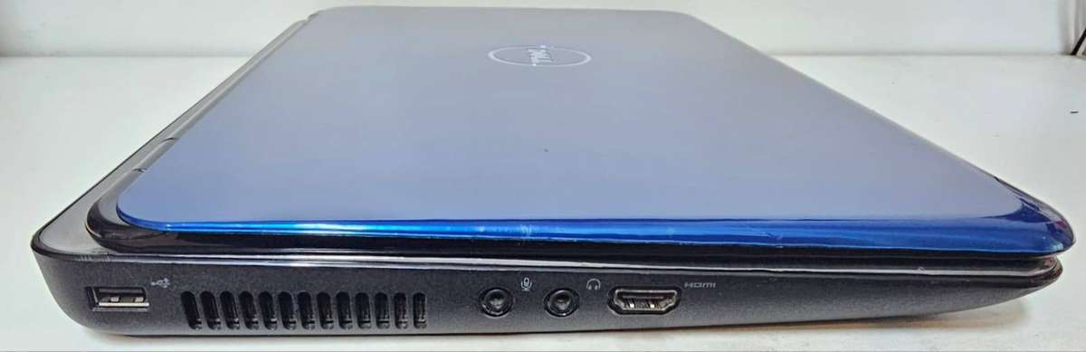 Dell Inspiron N5010  i5-450M / 4GB / No Storage / Needs New Battery