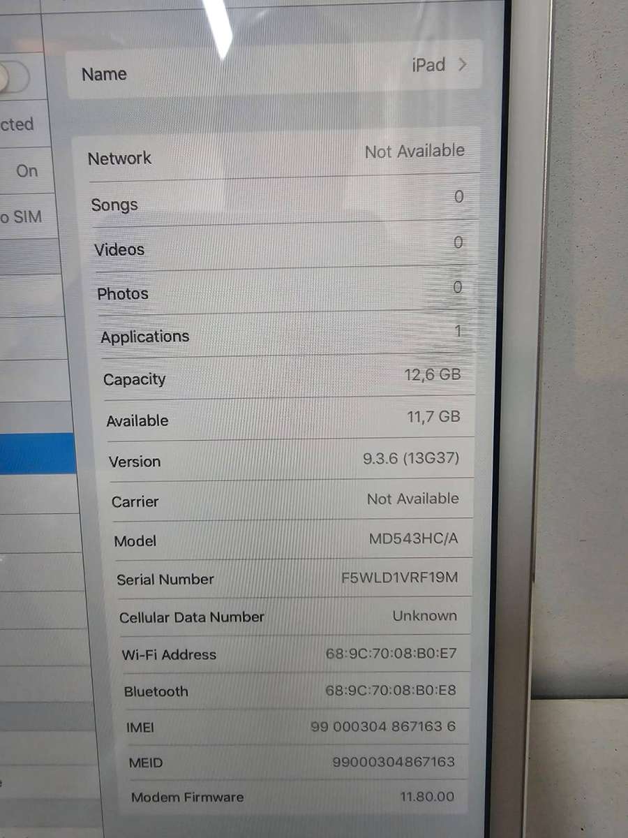 Apple iPad Mini A1455  16GB / Wi-Fi + 3G / iOS 9 / Generic Charger  Working Condition